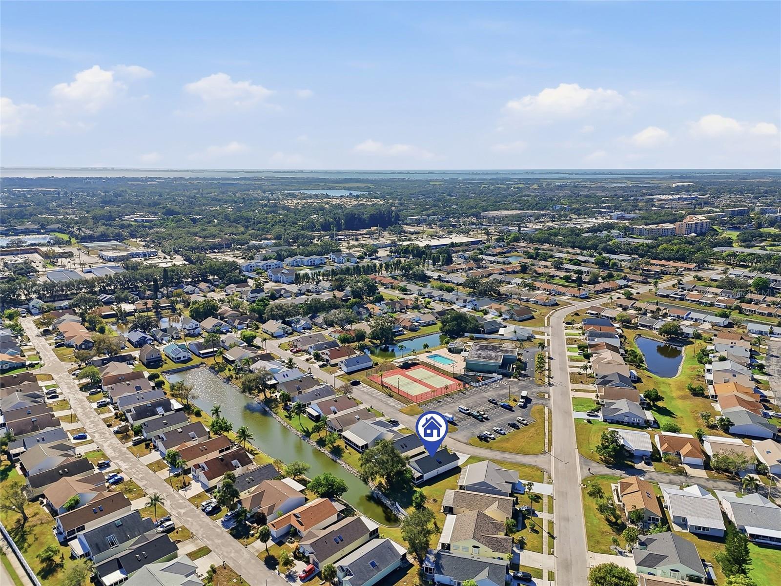 Image 43 of 51 For 4003 38th Street W