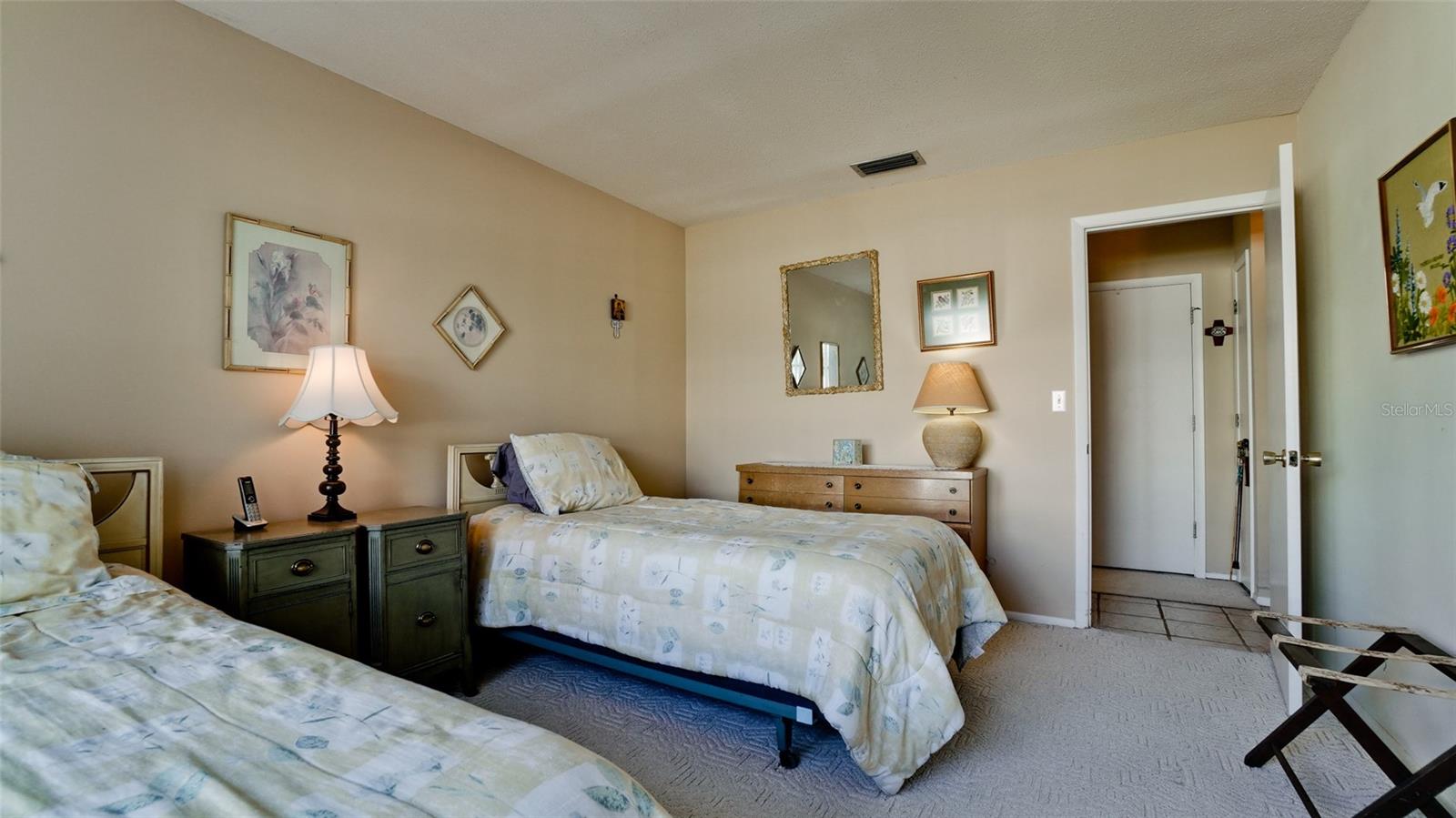 Image 23 of 66 For 6809 9th Avenue W 523