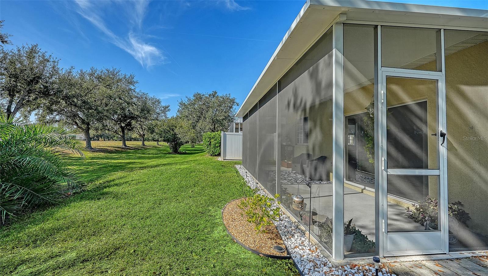 Image 3 of 40 For 201 28th Street W