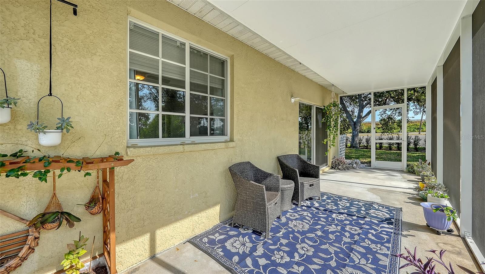 Image 37 of 40 For 201 28th Street W