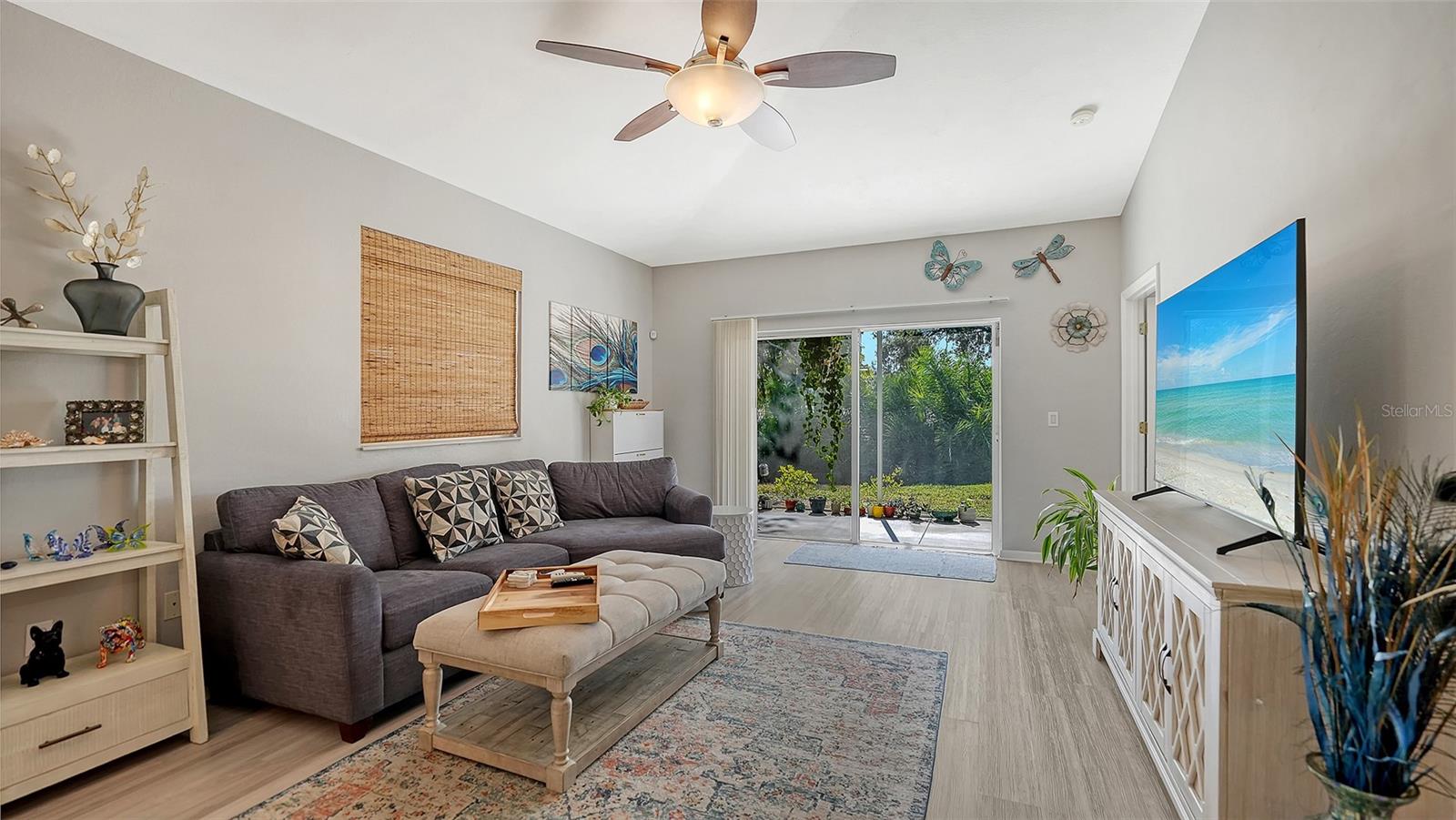 Image 9 of 40 For 201 28th Street W