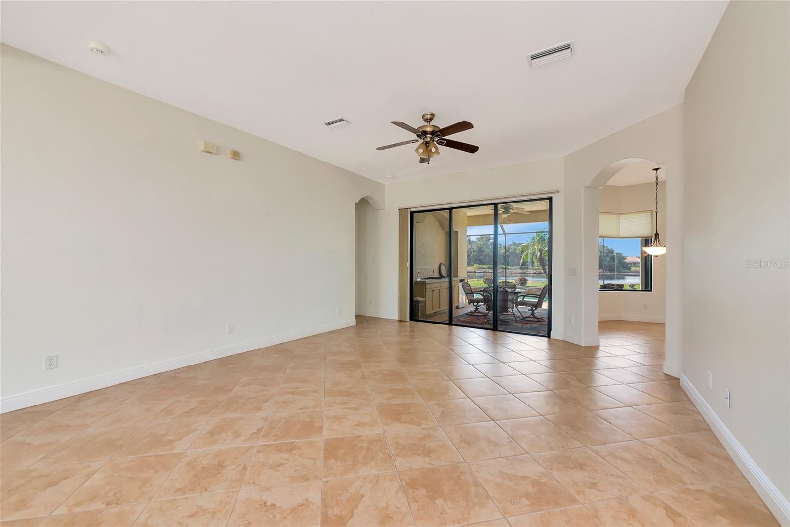 Image 6 of 73 For 316 148th Court Ne