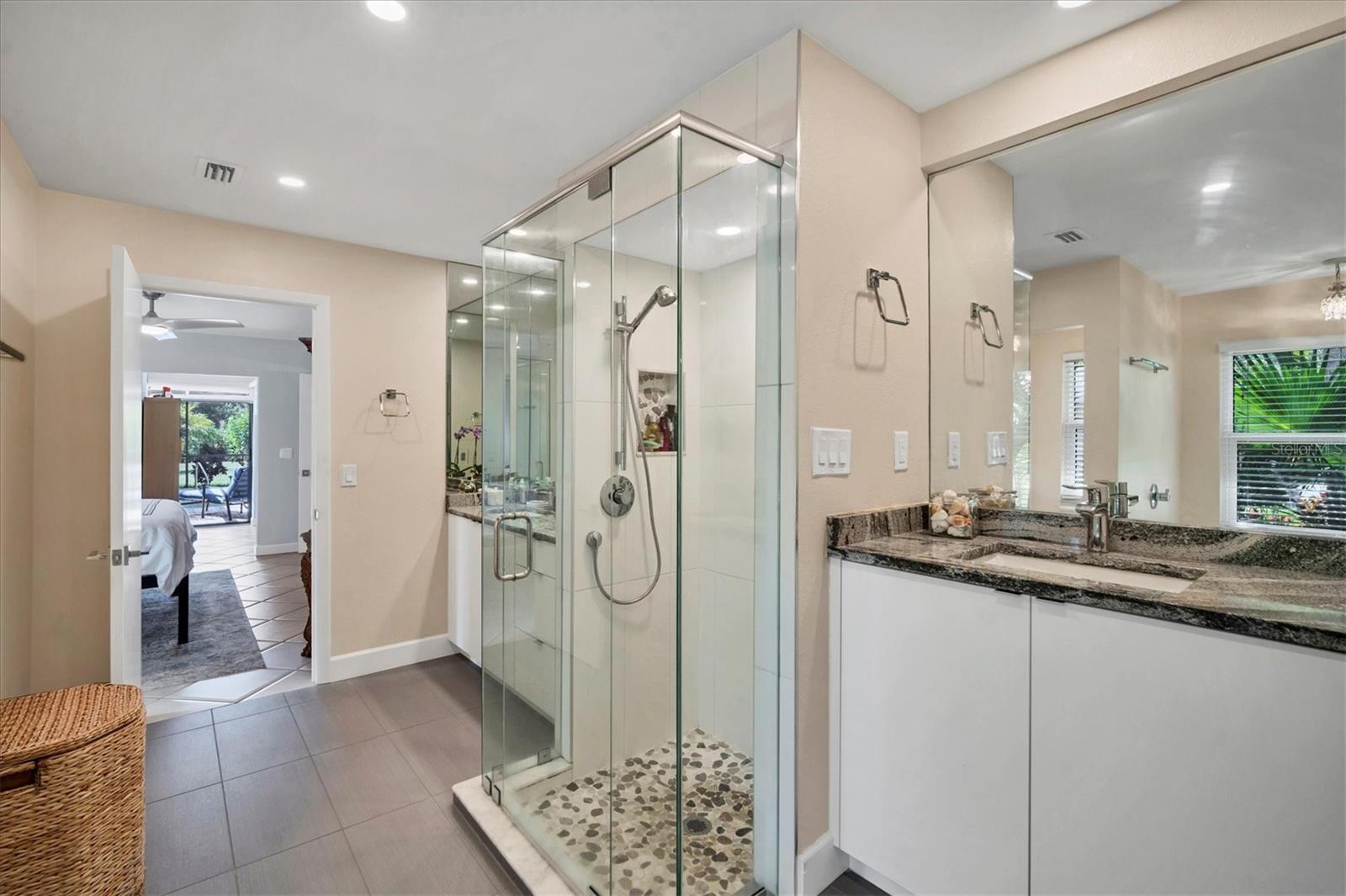 Image 11 of 32 For 4963 Rutland Gate