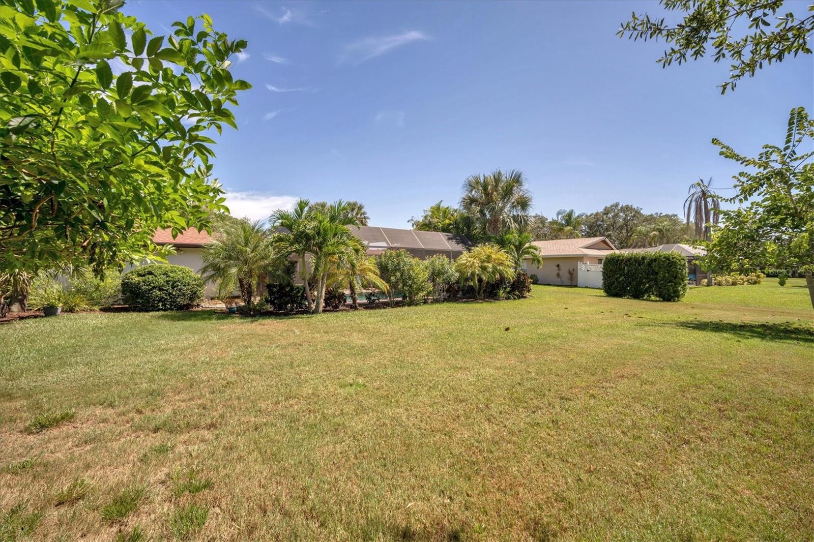 Image 19 of 32 For 4963 Rutland Gate