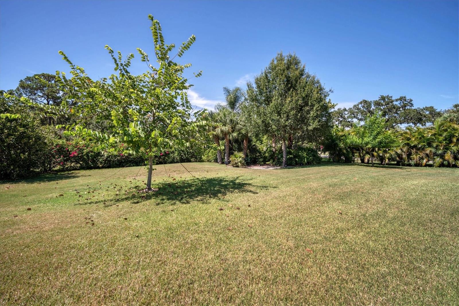 Image 22 of 32 For 4963 Rutland Gate