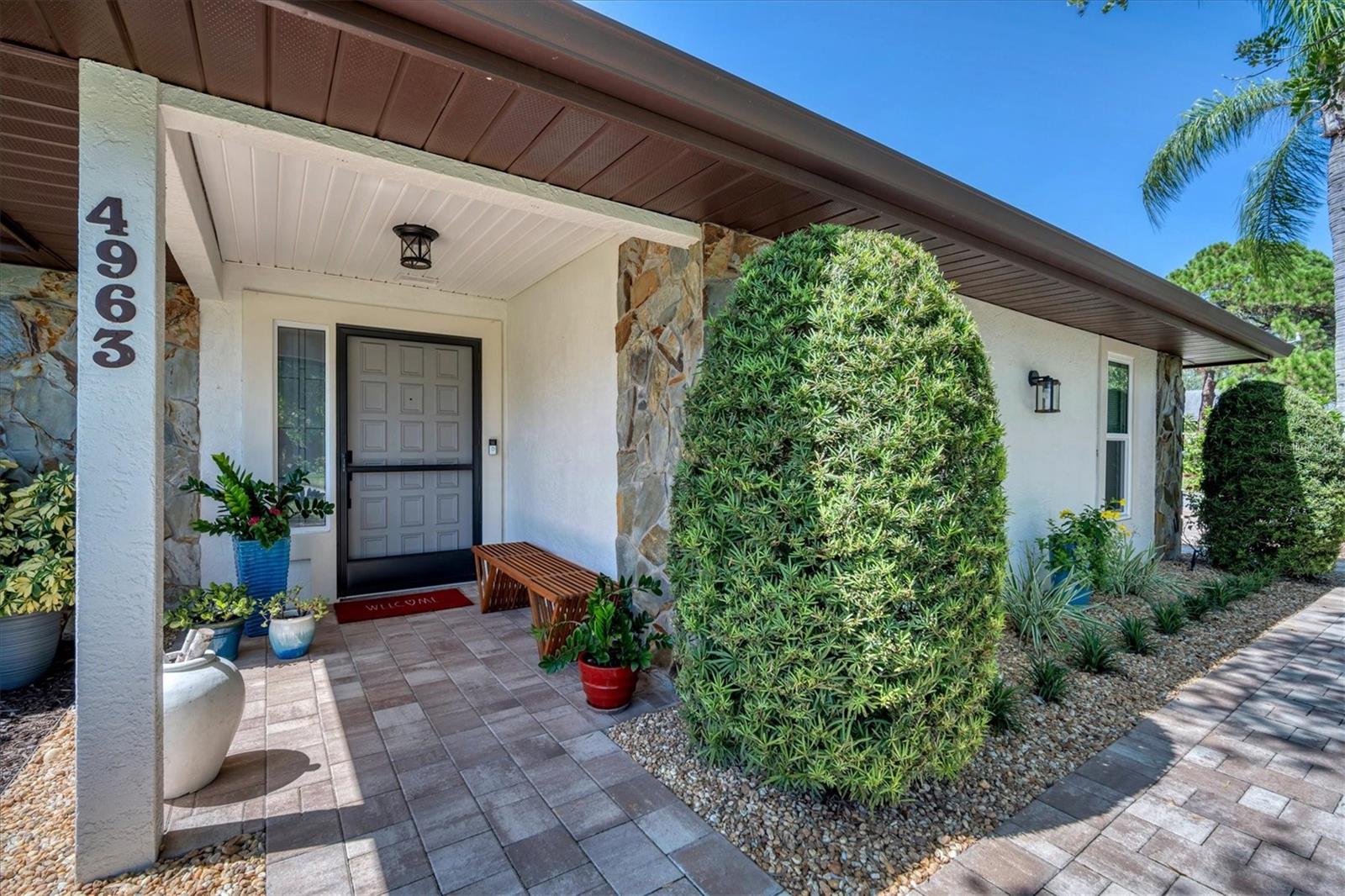 Image 4 of 32 For 4963 Rutland Gate