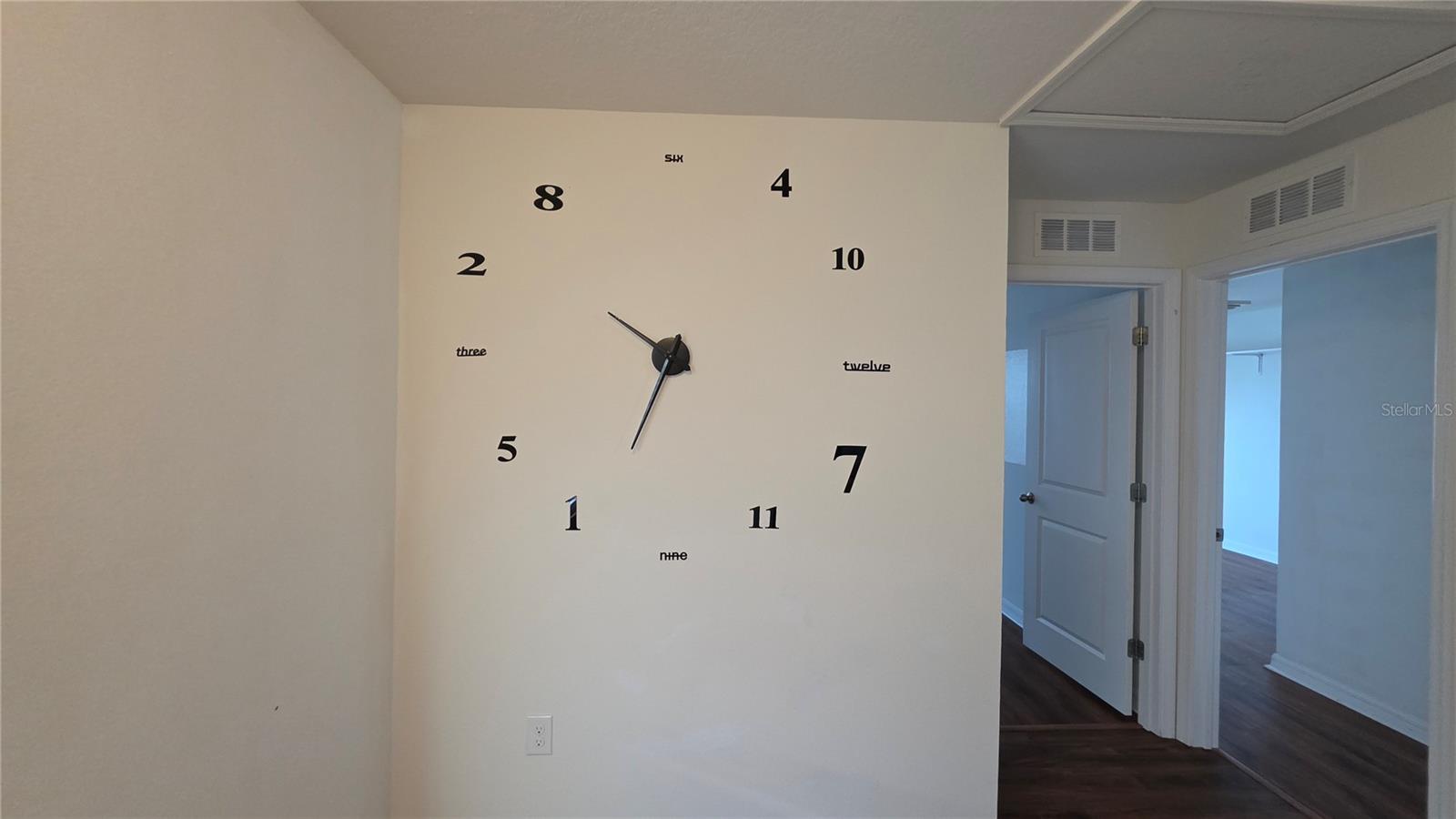 Image 10 of 34 For 4545 Long Branch Lane