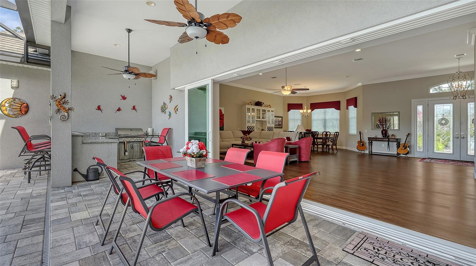 Image 37 of 72 For 20 Bayhead Lane