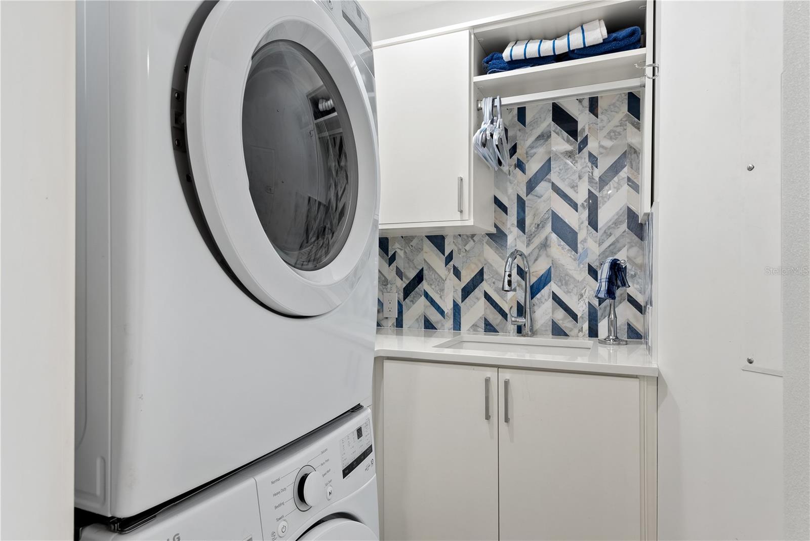 Image 12 of 33 For 340 Gulf Of Mexico Drive 115