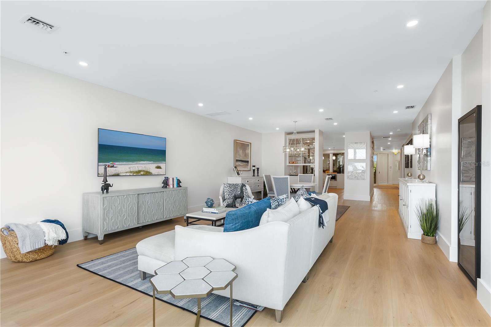 Image 26 of 33 For 340 Gulf Of Mexico Drive 115