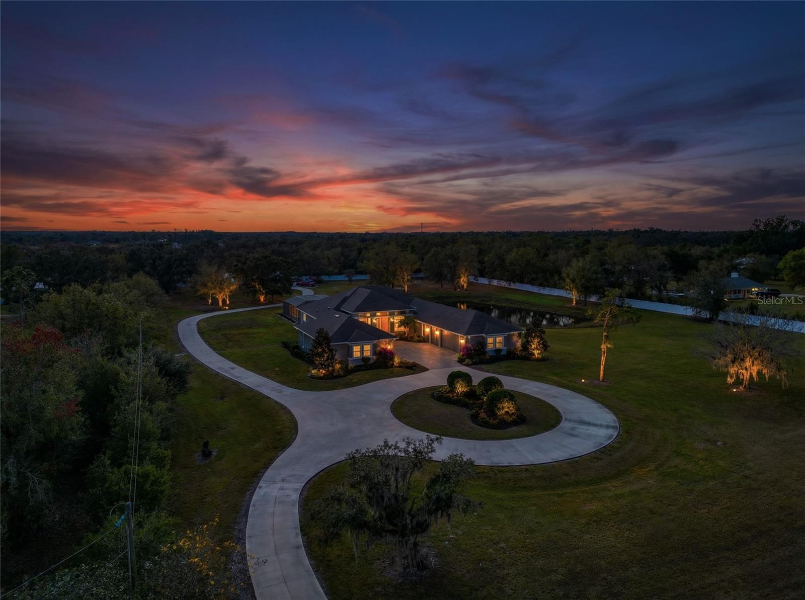 Image 26 of 100 For 28154 Gopher Hill Road