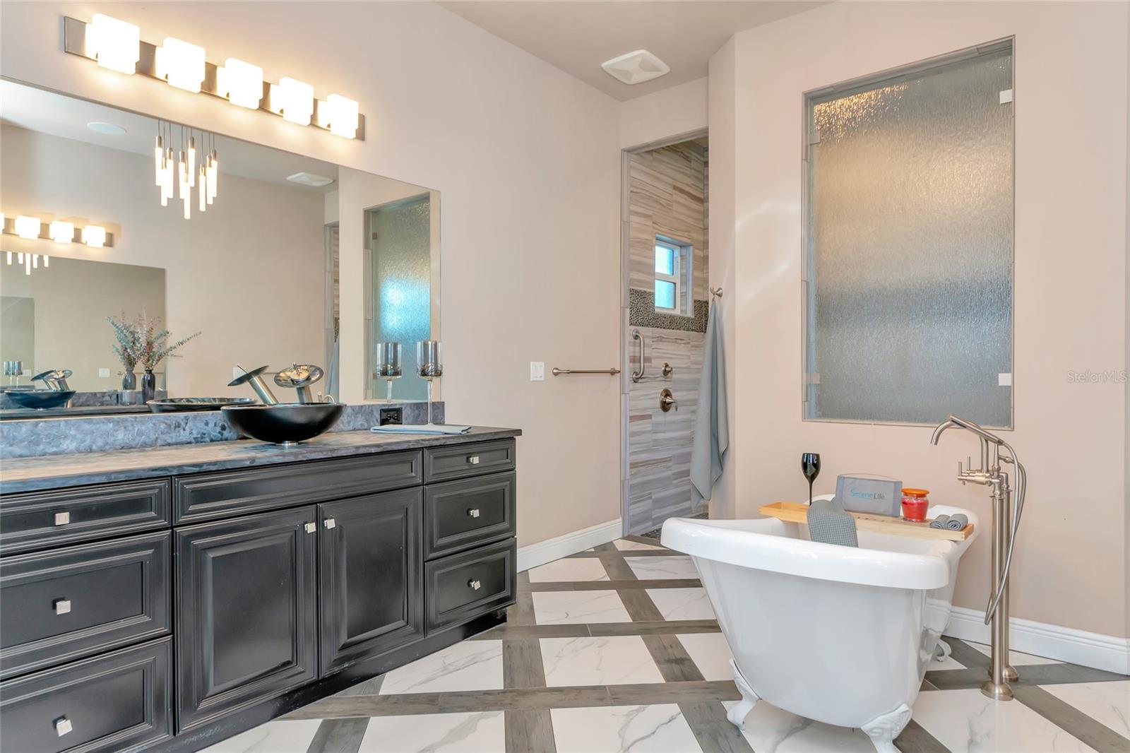 Image 88 of 100 For 28154 Gopher Hill Road