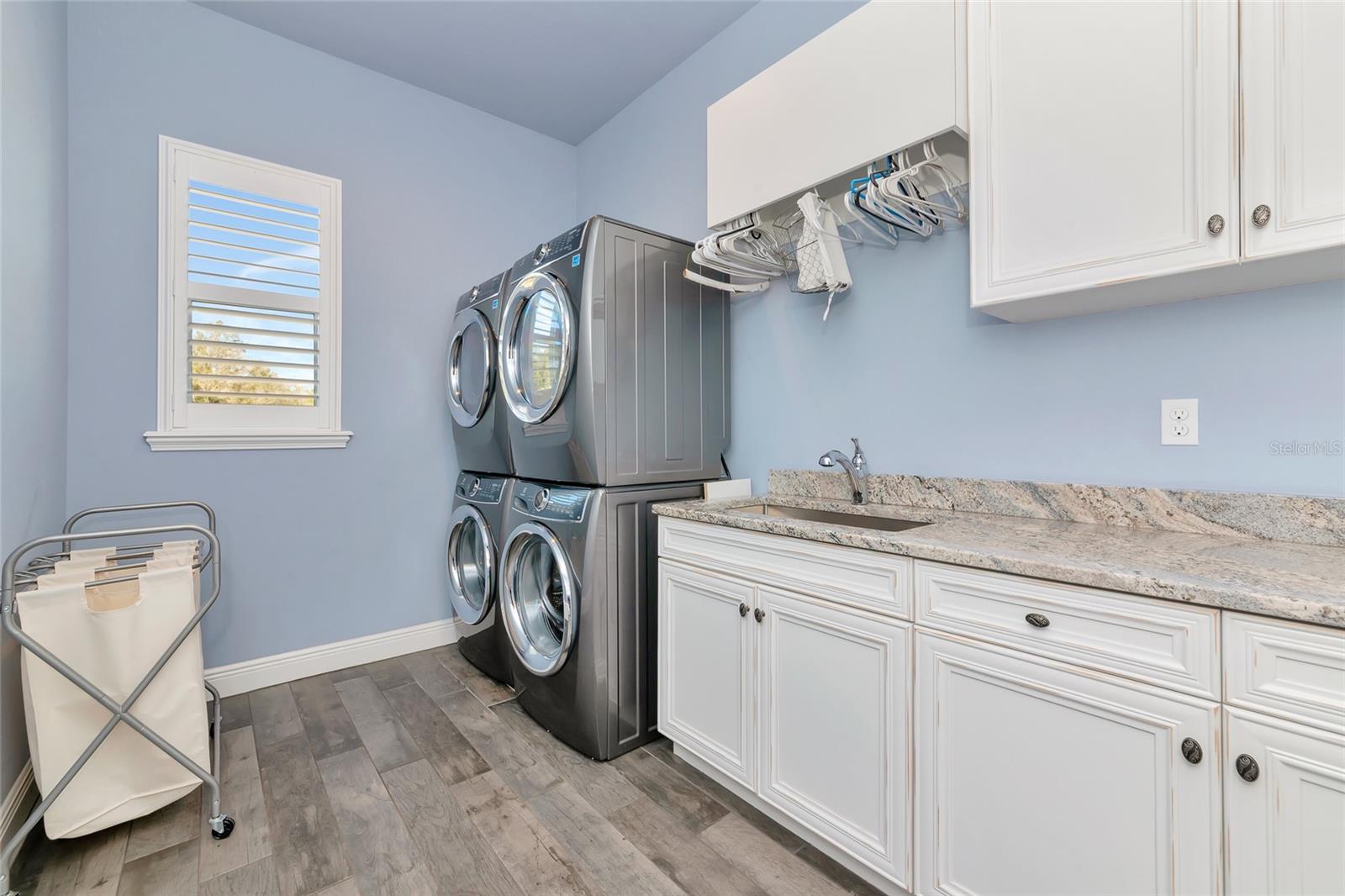 Image 92 of 100 For 28154 Gopher Hill Road