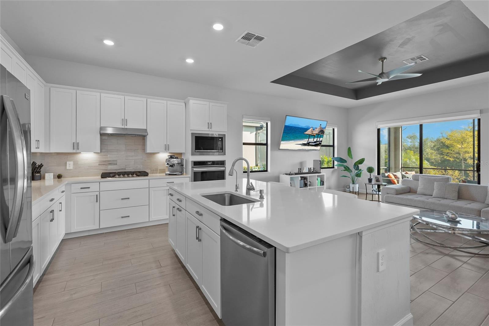 Image 20 of 74 For 15330 Golden Beam Place