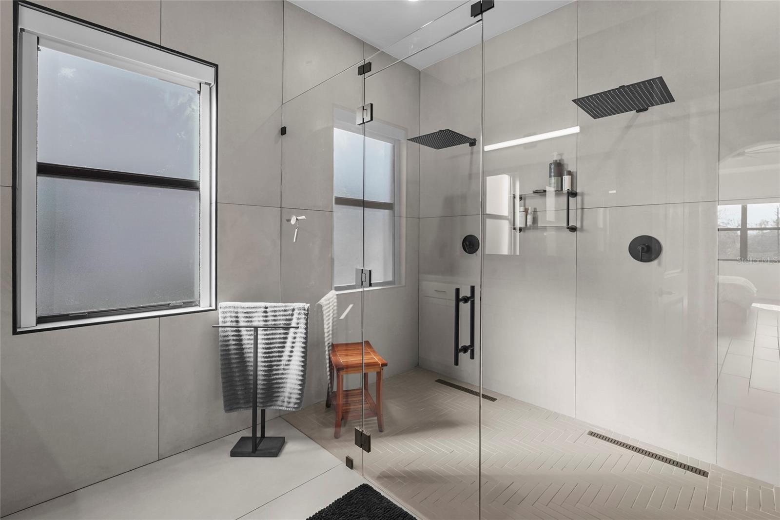 Image 32 of 74 For 15330 Golden Beam Place