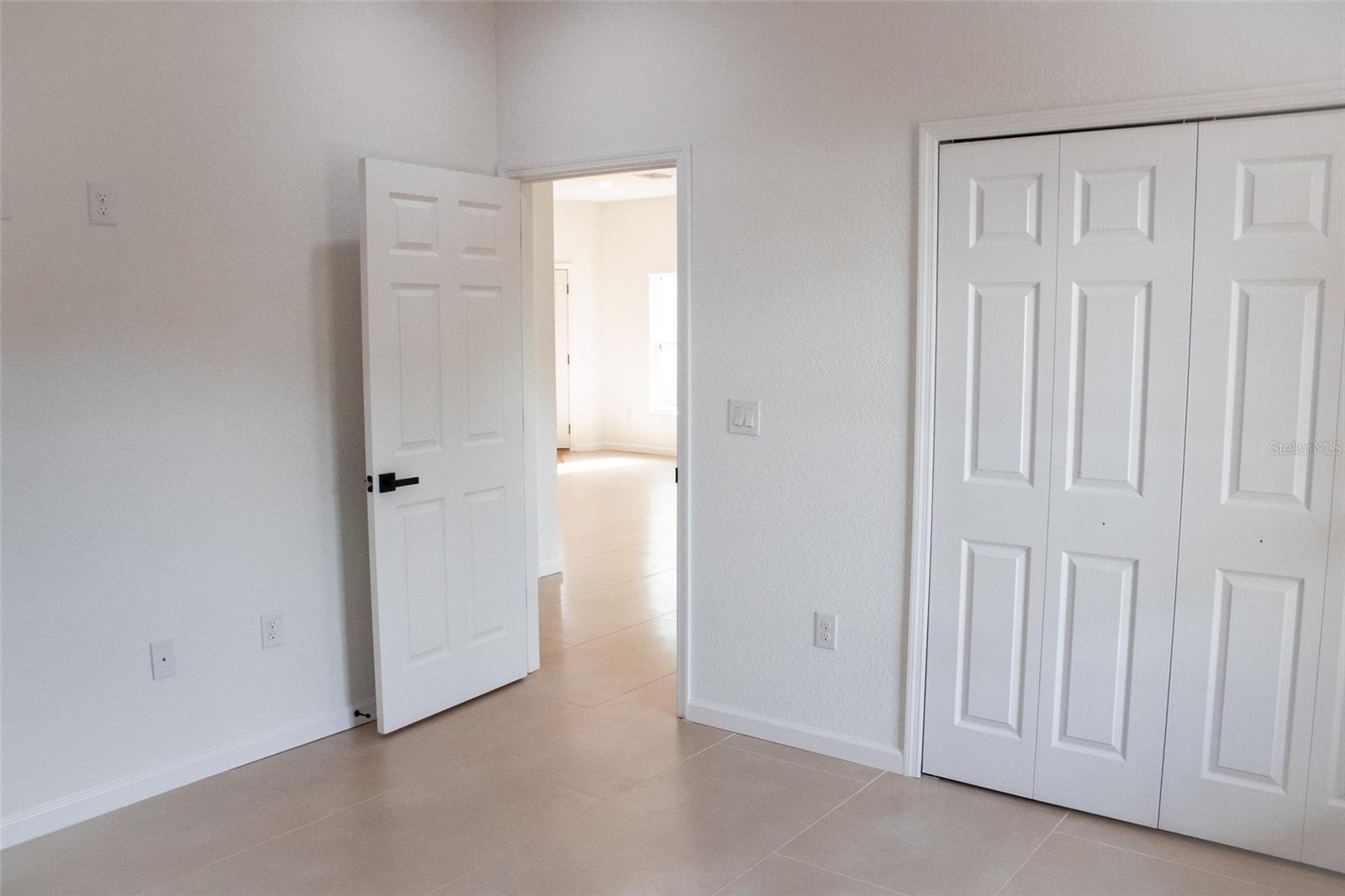 Image 16 of 22 For 4225 Elson Avenue