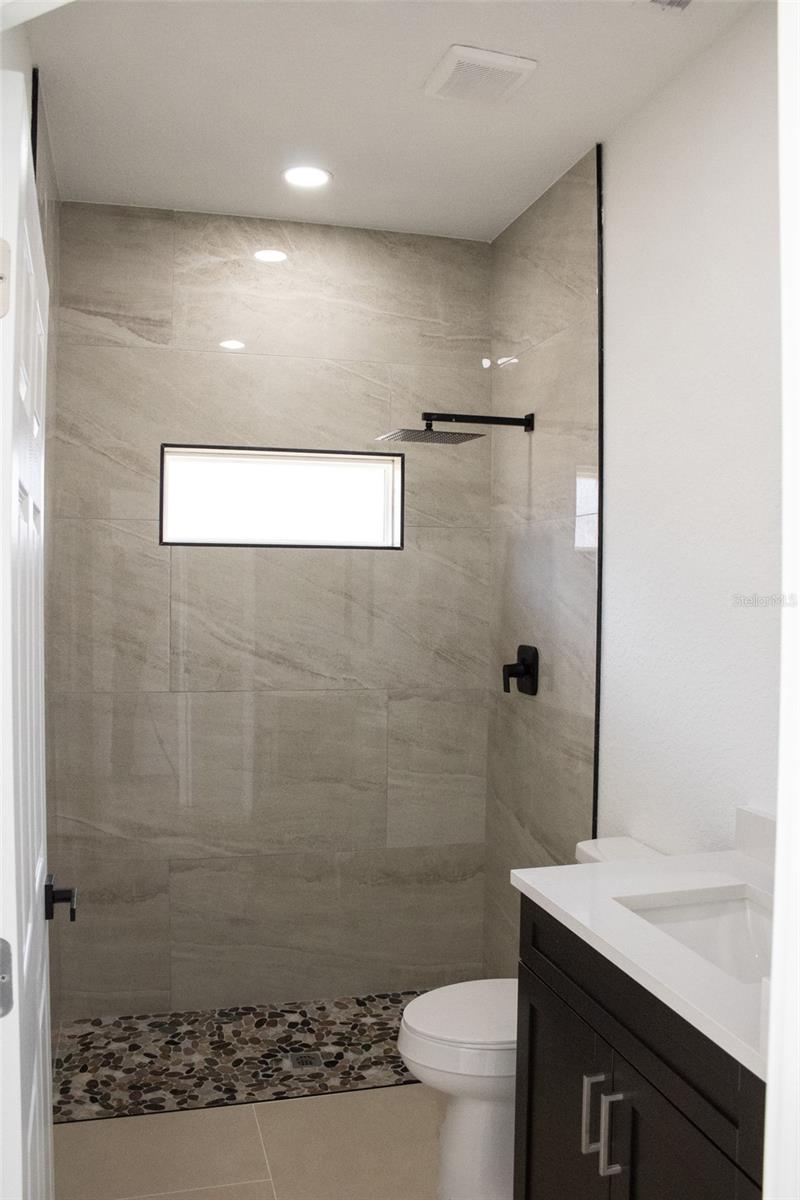 Image 21 of 22 For 4225 Elson Avenue