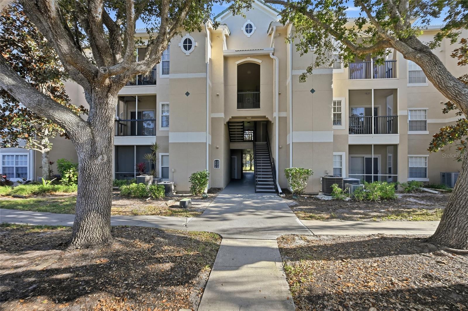 Image 2 of 38 For 5122 Northridge Road 210