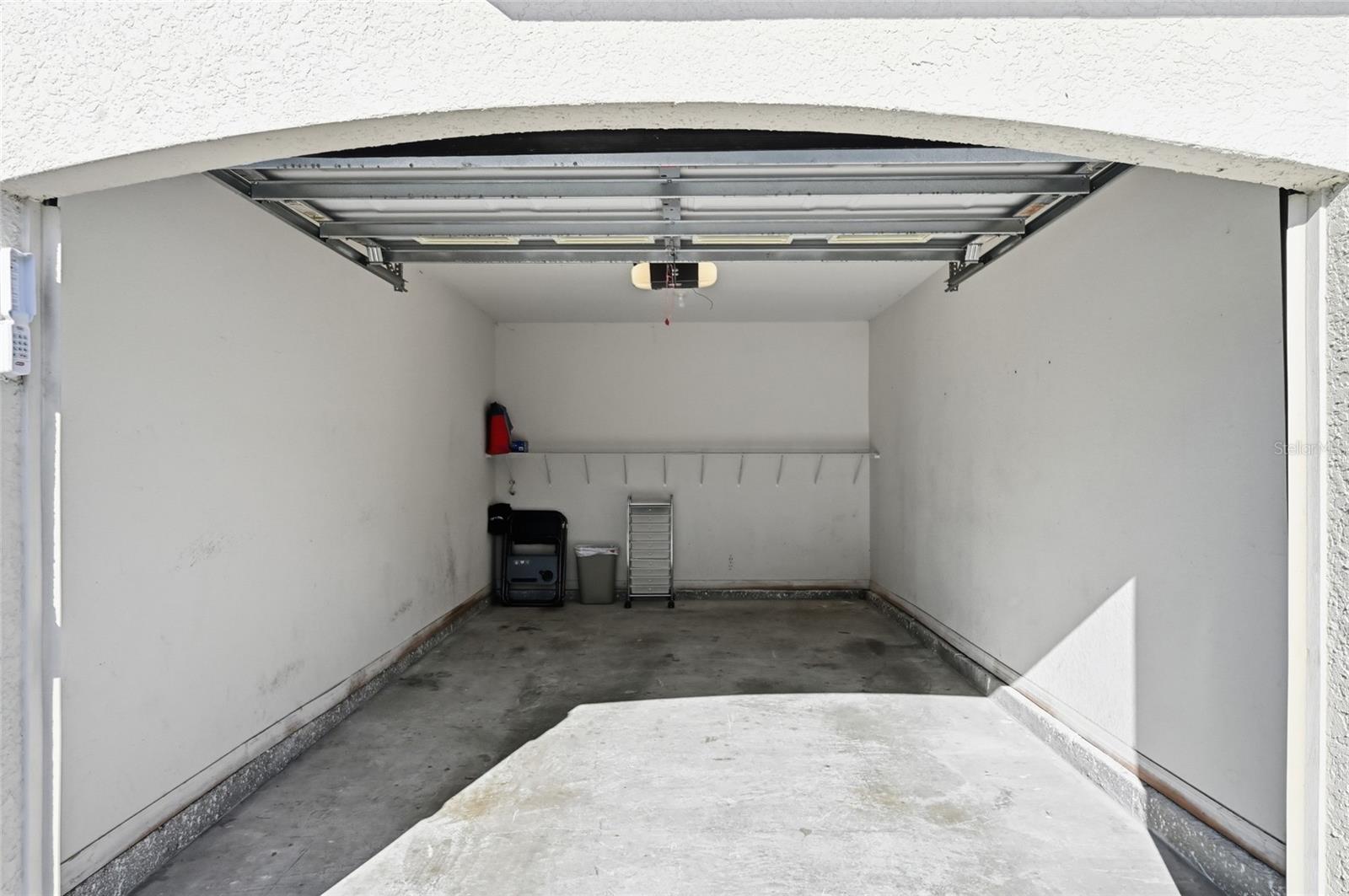 Image 37 of 38 For 5122 Northridge Road 210