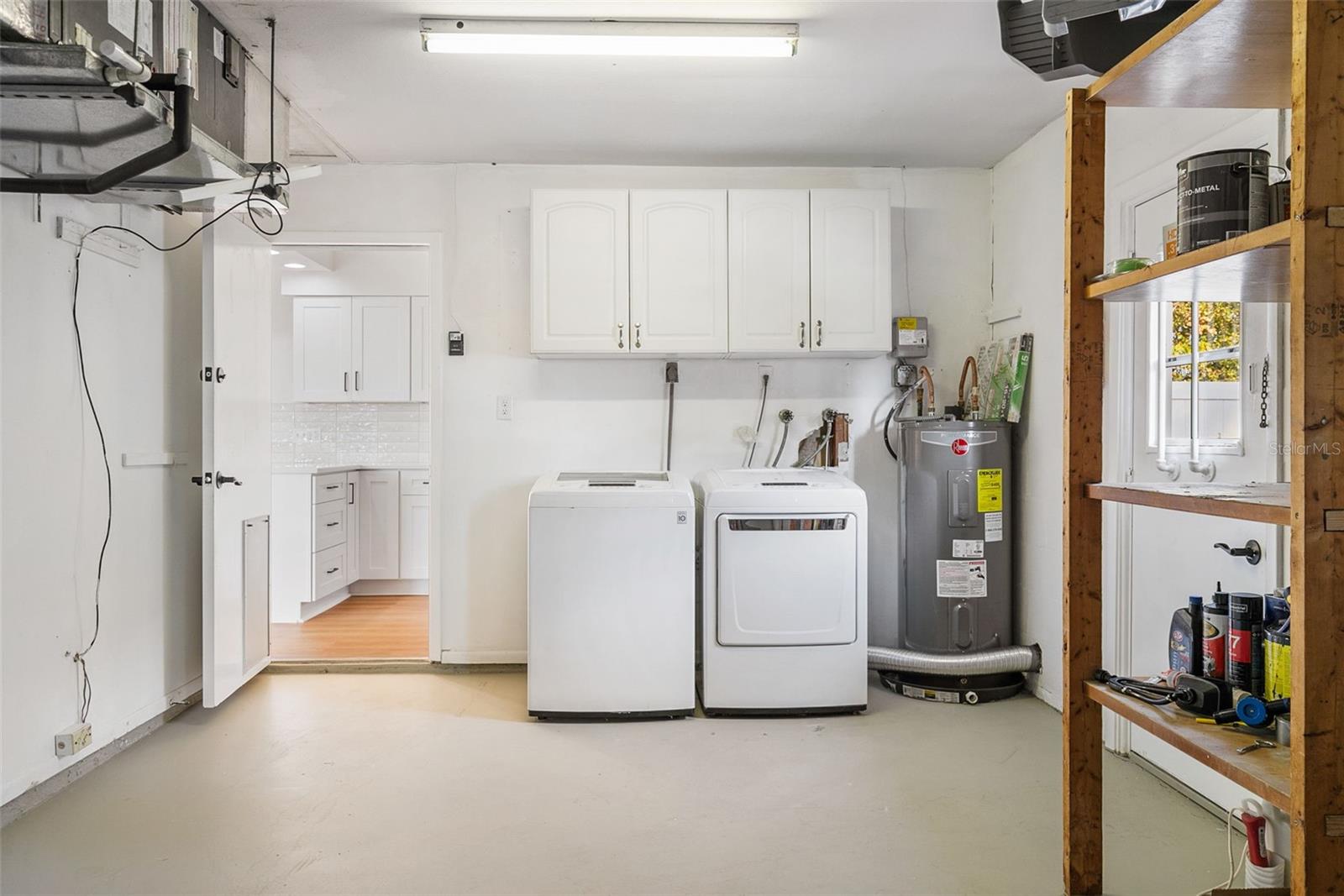 Image 17 of 34 For 354 Burke Road