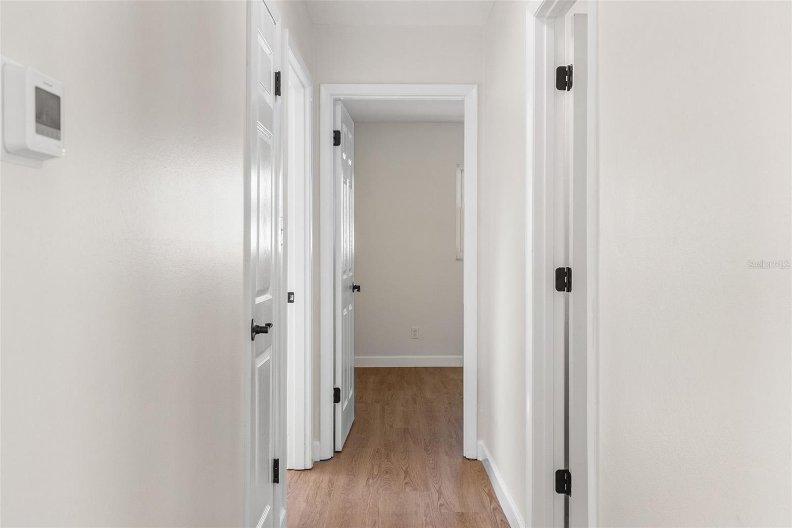 Image 18 of 34 For 354 Burke Road