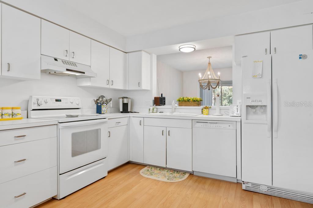 Image 12 of 41 For 6101 34th Street W 6d