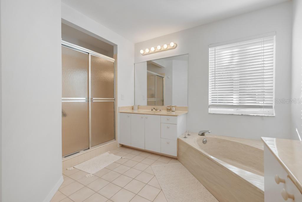 Image 20 of 41 For 6101 34th Street W 6d