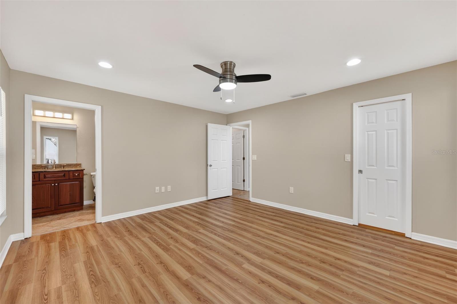 Image 24 of 37 For 3615 Dunbar Drive