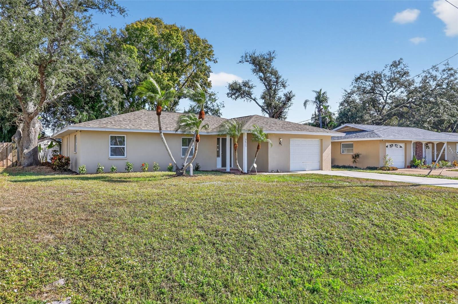 Image 4 of 37 For 3615 Dunbar Drive