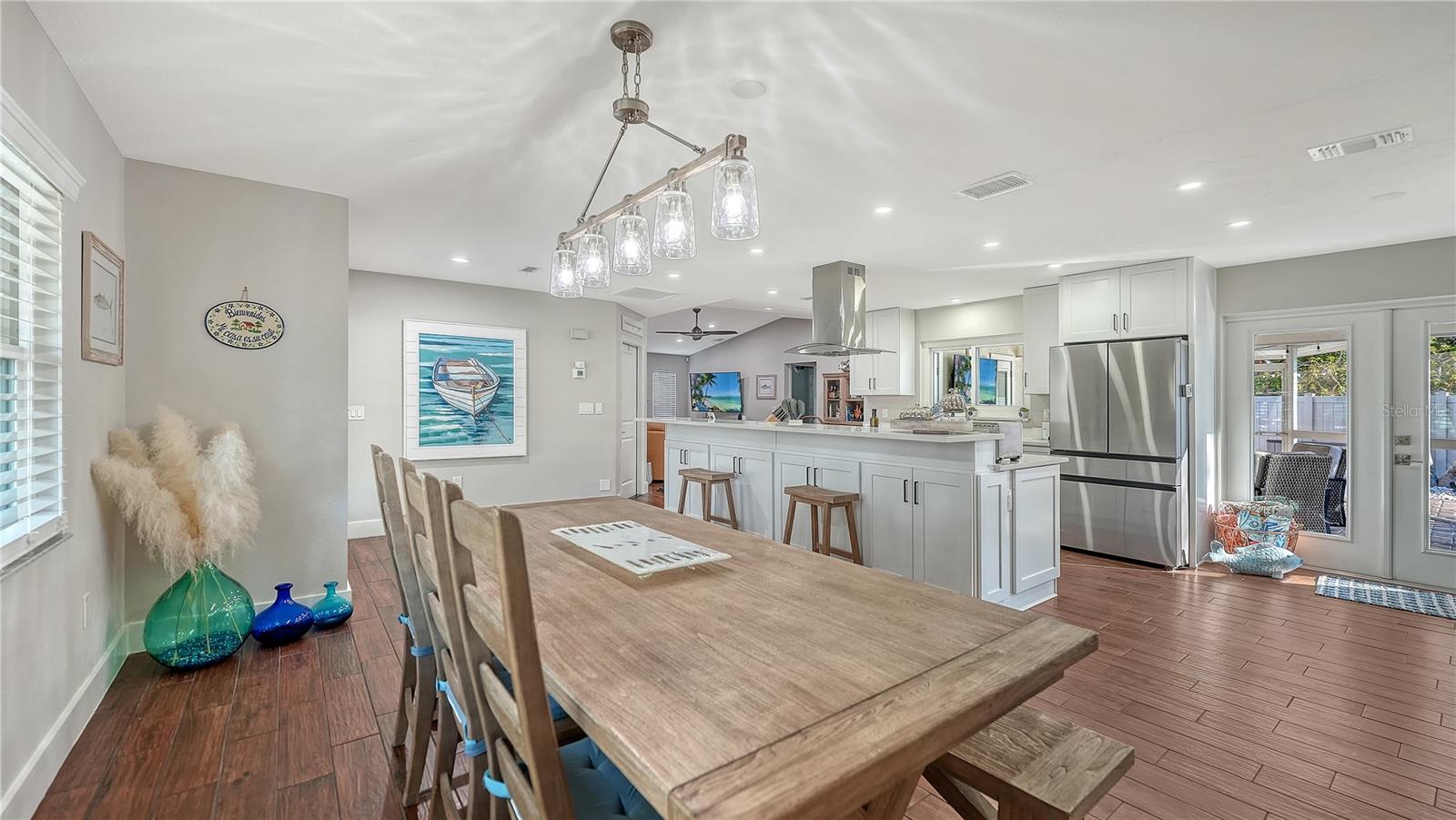 Image 16 of 64 For 4609 33 Avenue