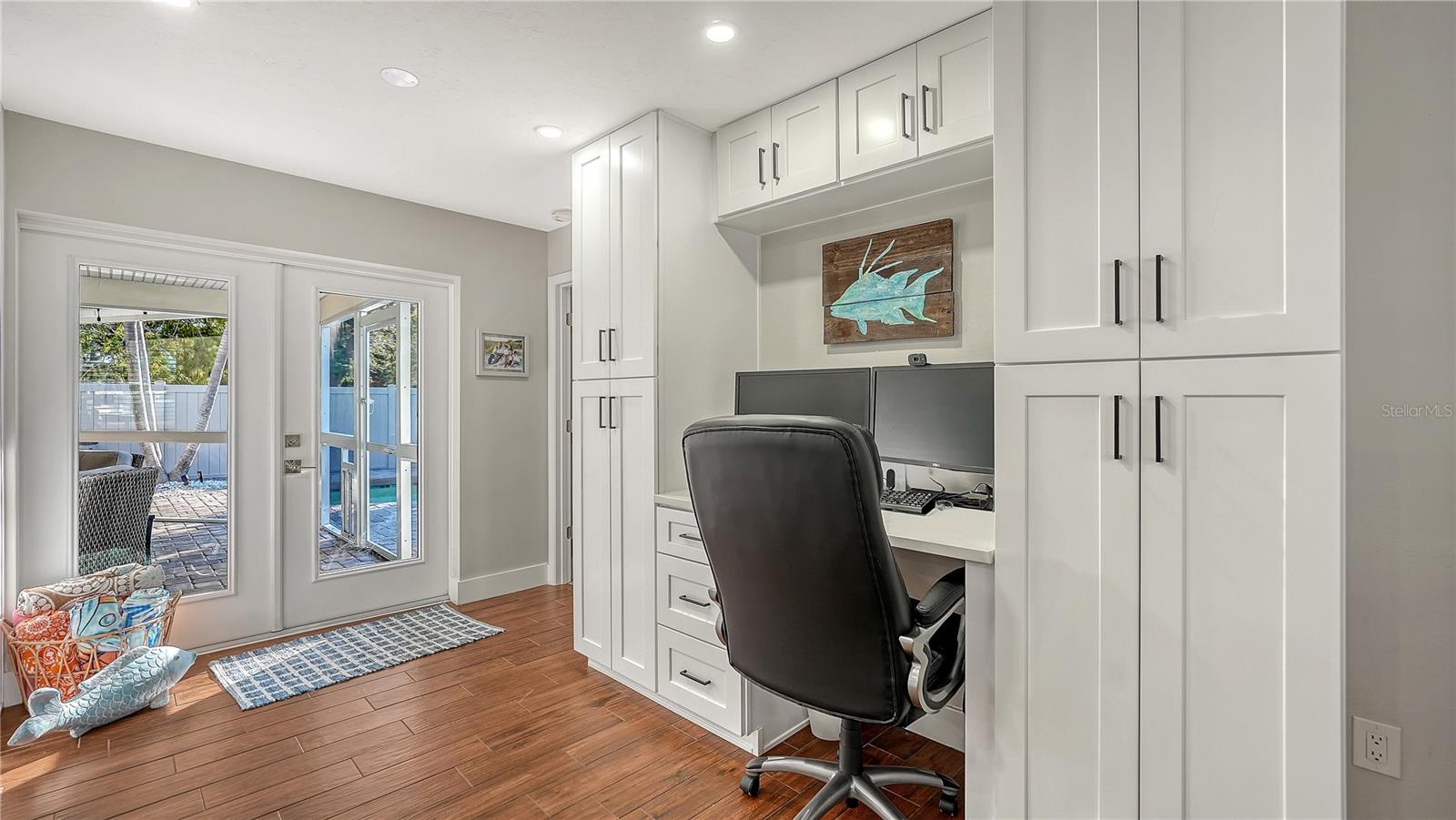 Image 20 of 64 For 4609 33 Avenue