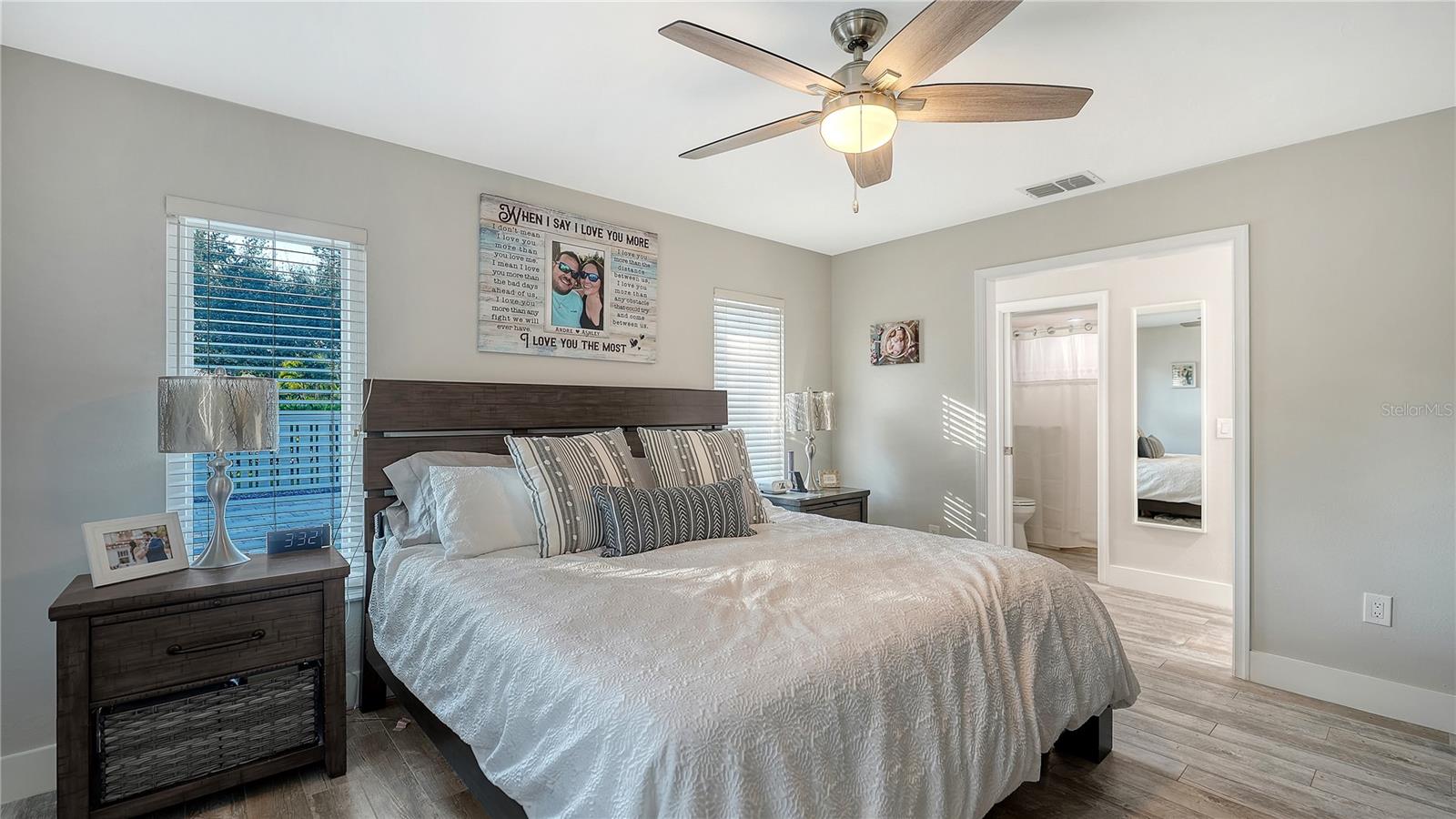 Image 29 of 64 For 4609 33 Avenue