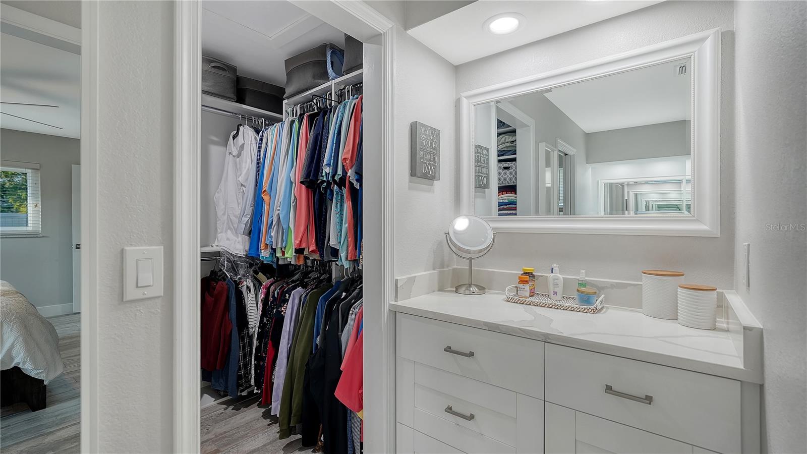 Image 33 of 64 For 4609 33 Avenue