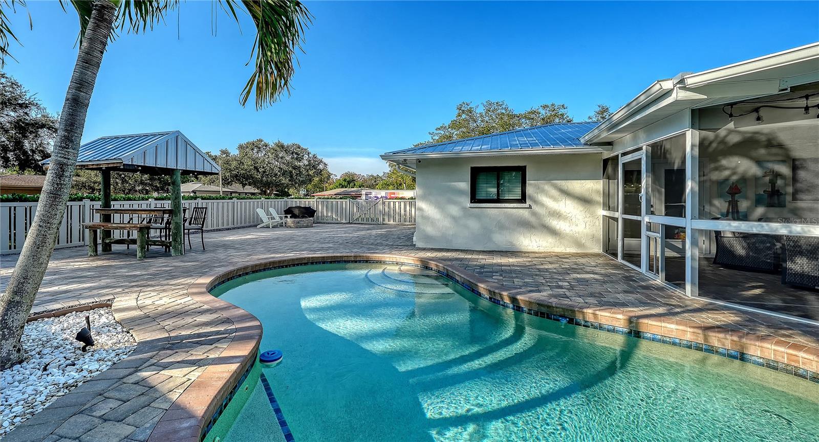 Image 60 of 64 For 4609 33 Avenue