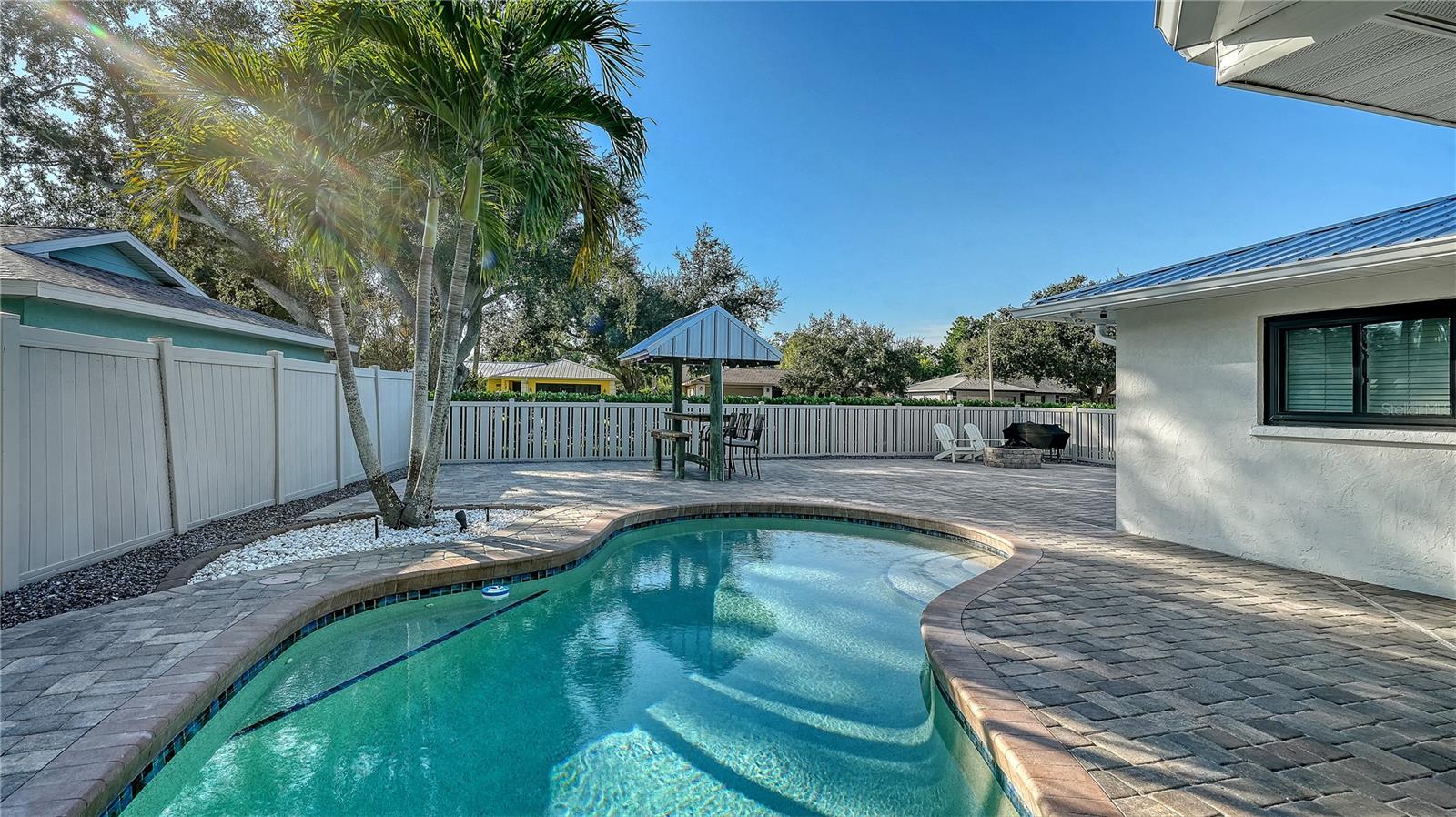 Image 63 of 64 For 4609 33 Avenue