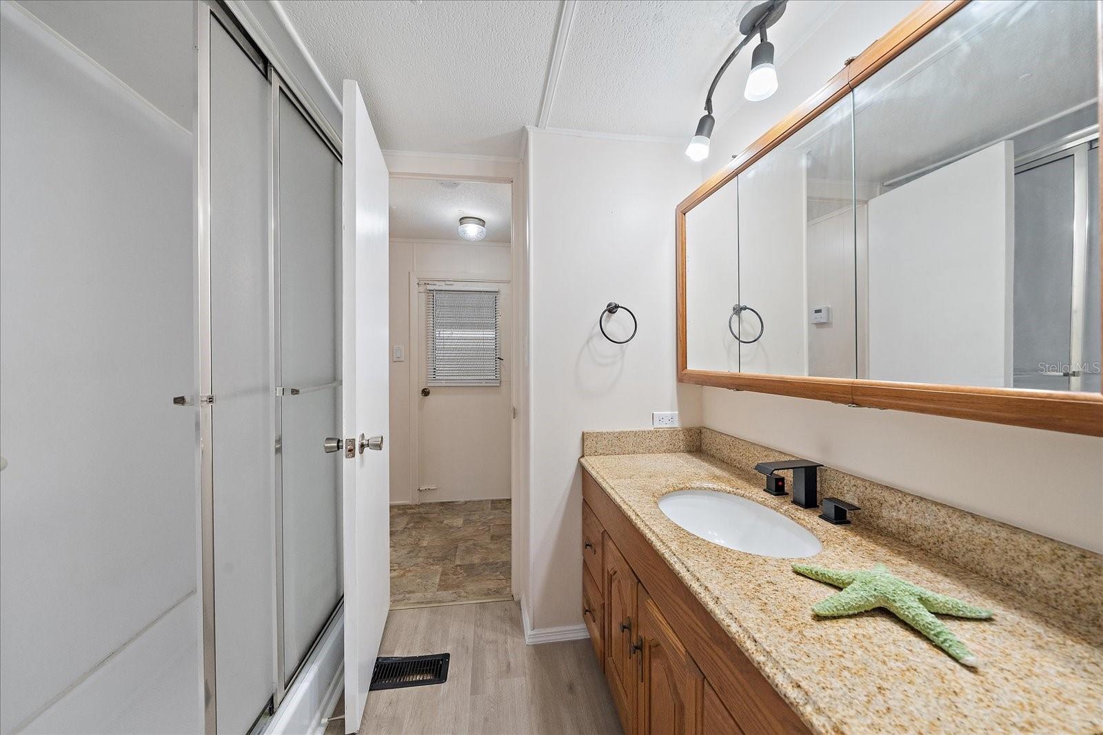 Image 17 of 32 For 232 Bimini Drive