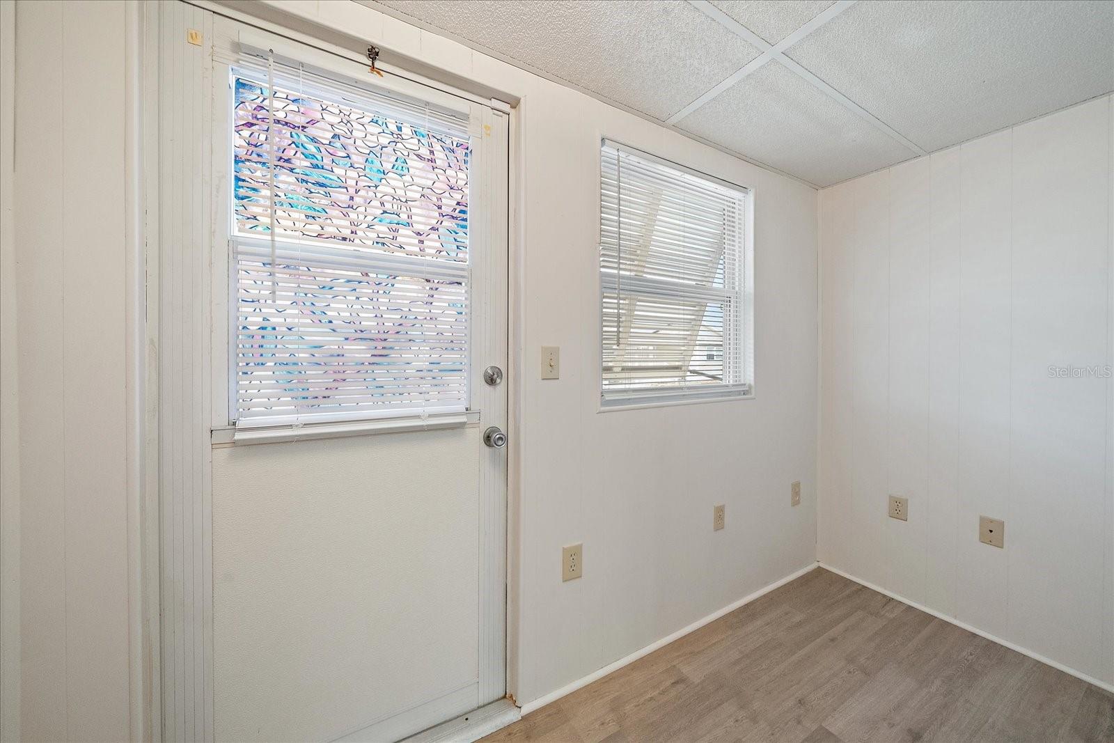 Image 24 of 32 For 232 Bimini Drive