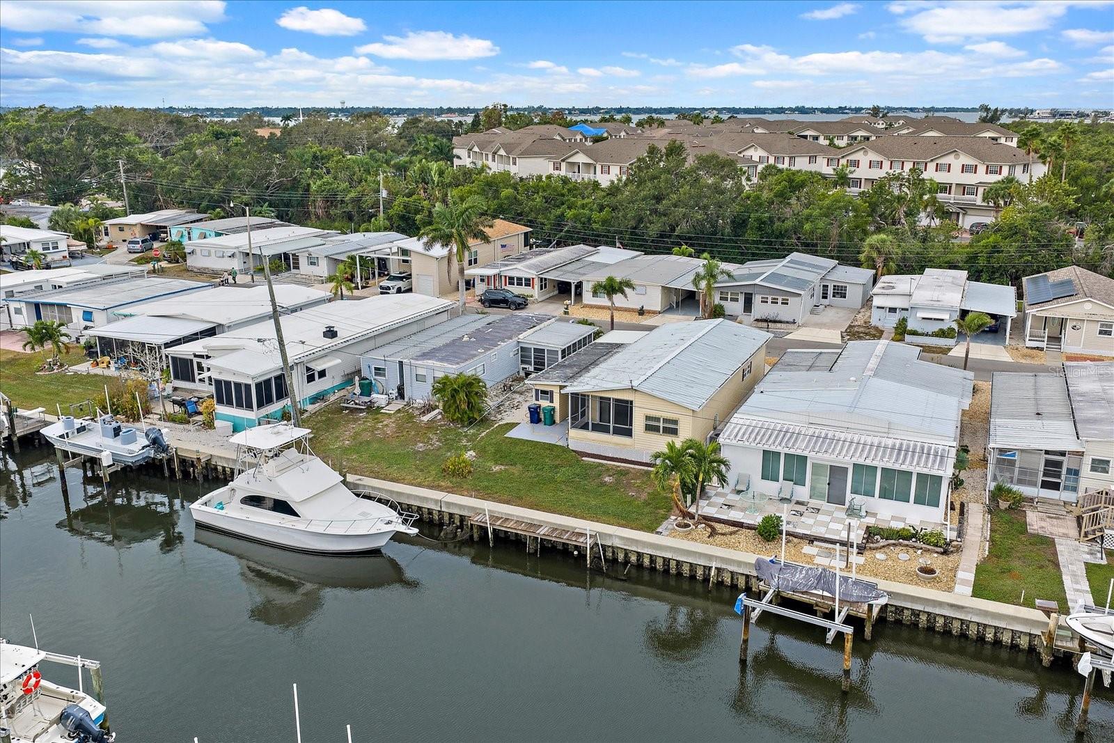 Image 4 of 32 For 232 Bimini Drive