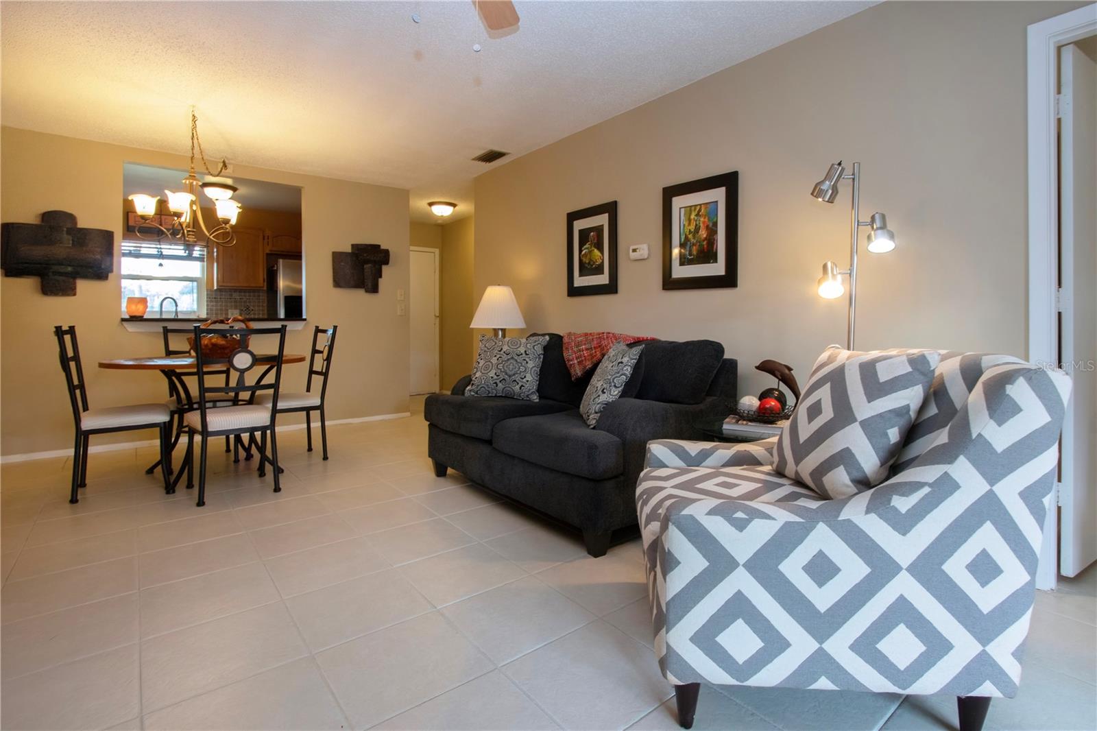 Image 24 of 67 For 390 301 Boulevard W 2c