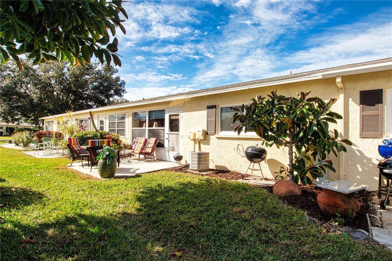 Image 38 of 67 For 390 301 Boulevard W 2c