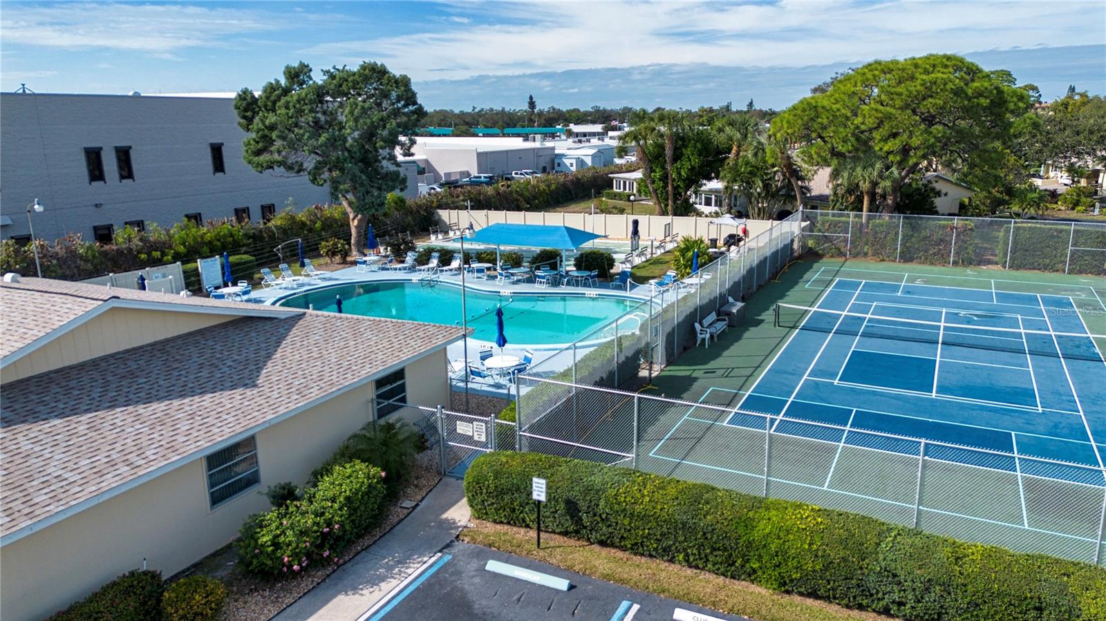 Image 45 of 67 For 390 301 Boulevard W 2c