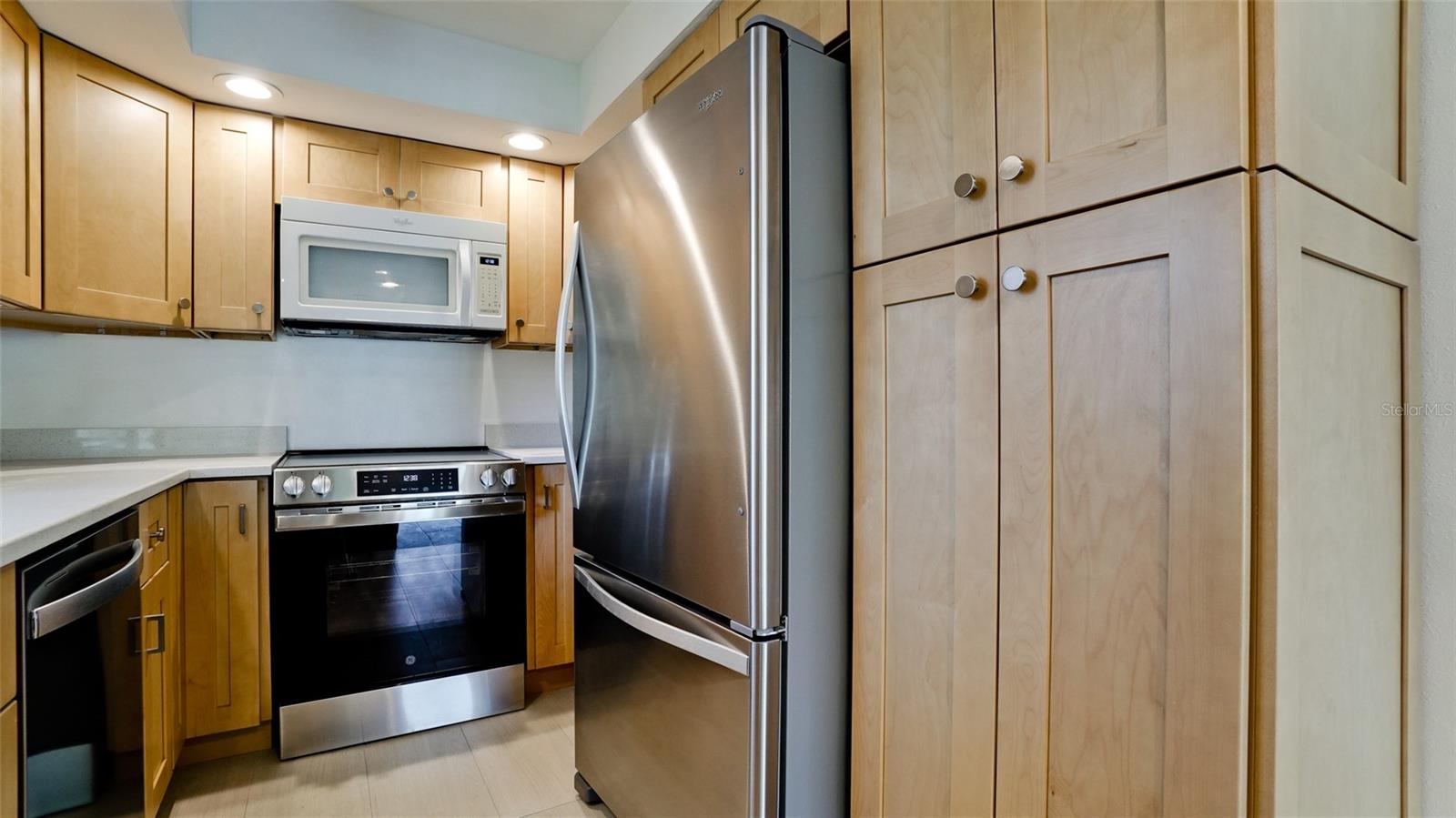 Image 14 of 57 For 6700 Gulf Of Mexico Drive 139