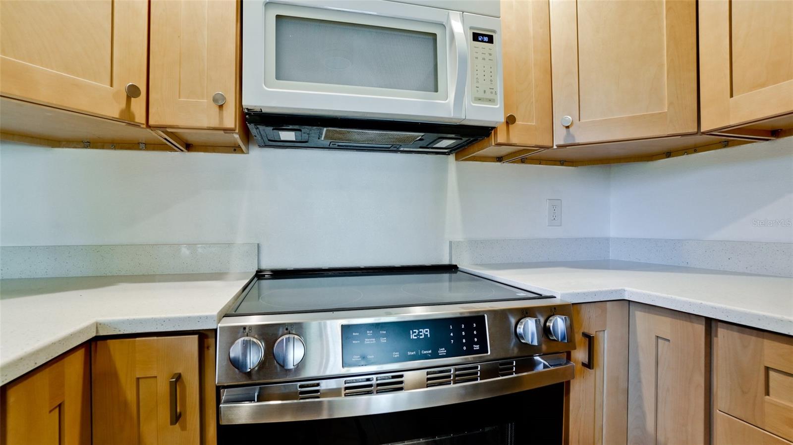 Image 15 of 57 For 6700 Gulf Of Mexico Drive 139