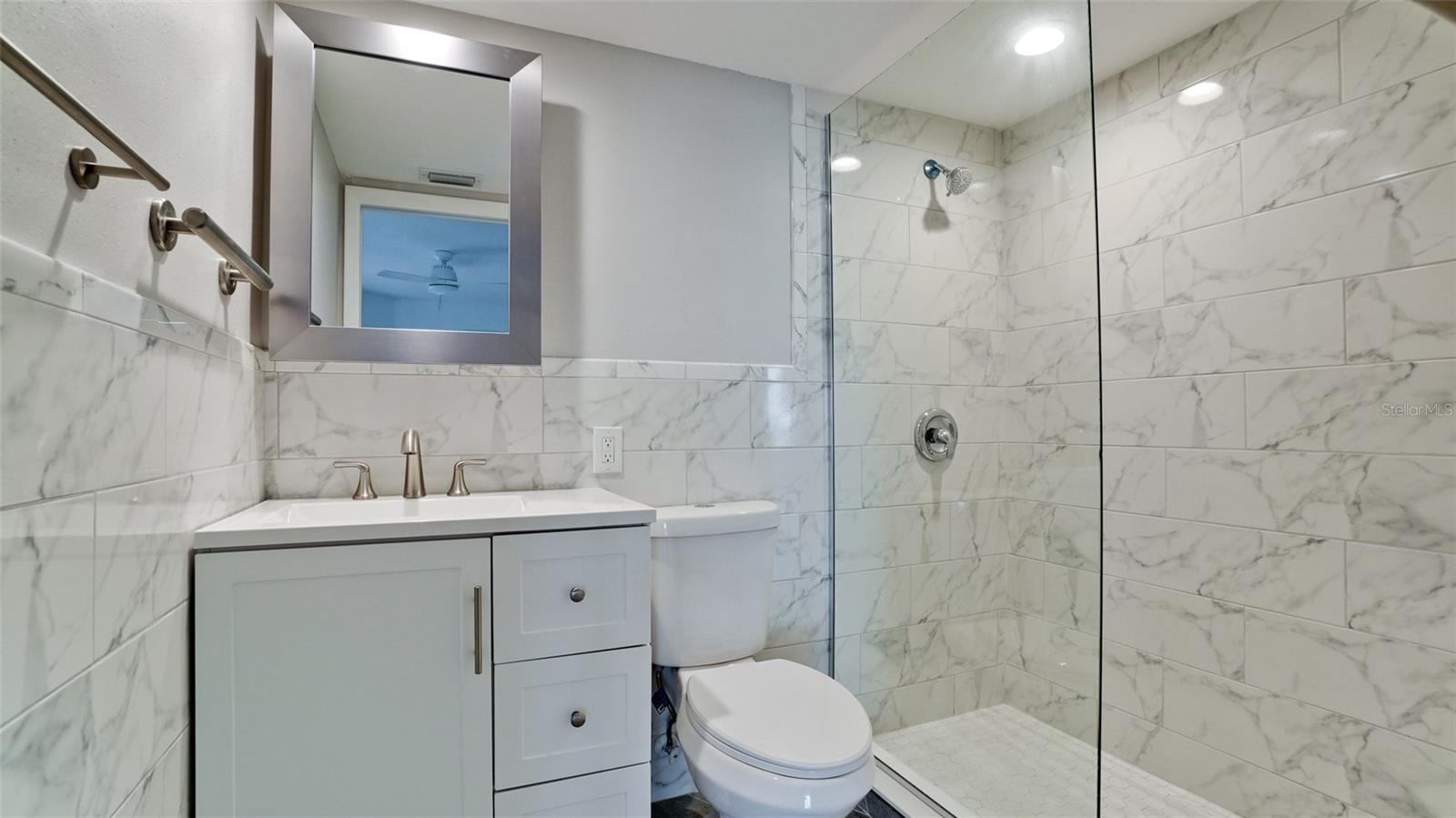 Image 20 of 57 For 6700 Gulf Of Mexico Drive 139