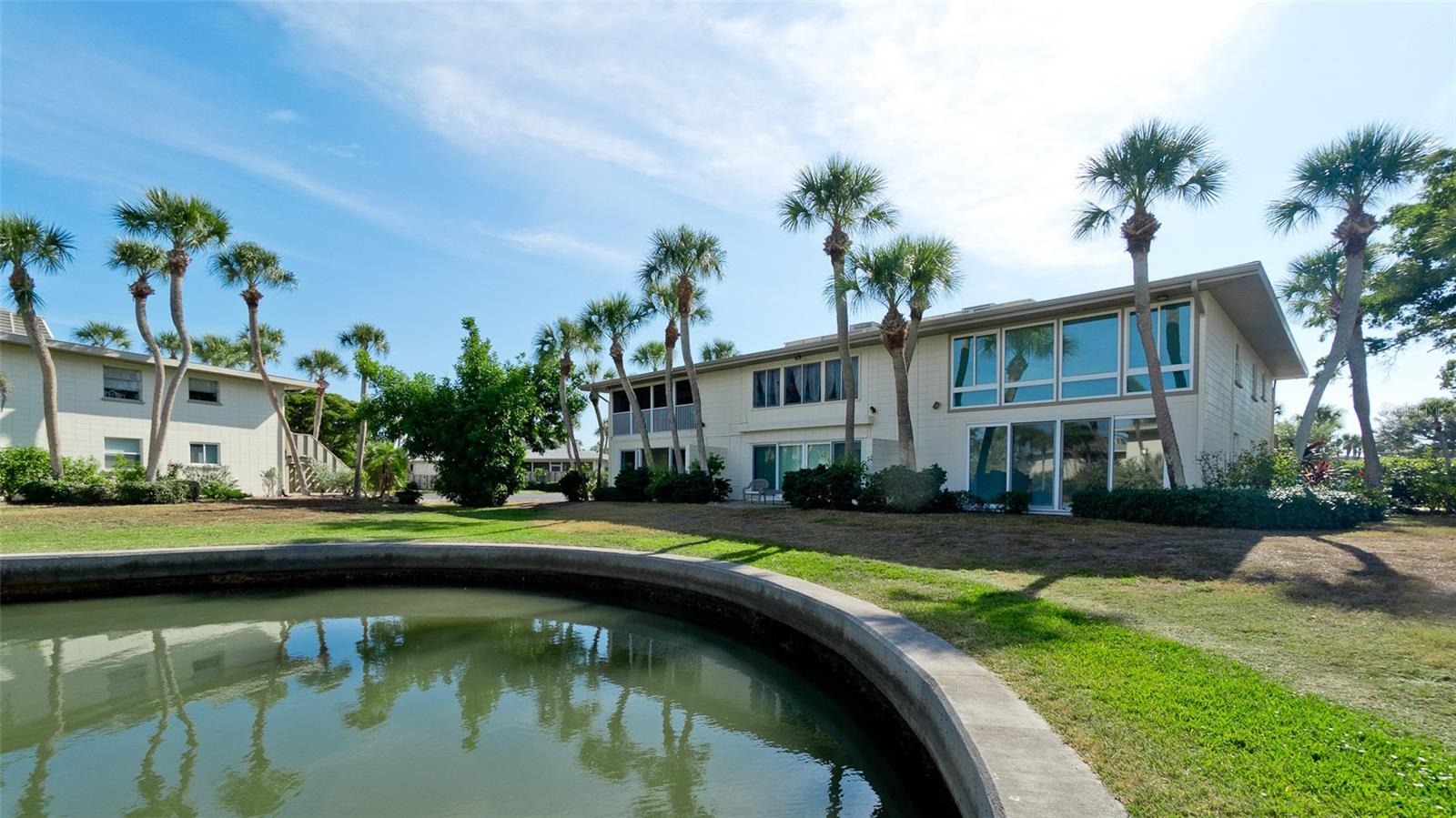 Image 4 of 57 For 6700 Gulf Of Mexico Drive 139