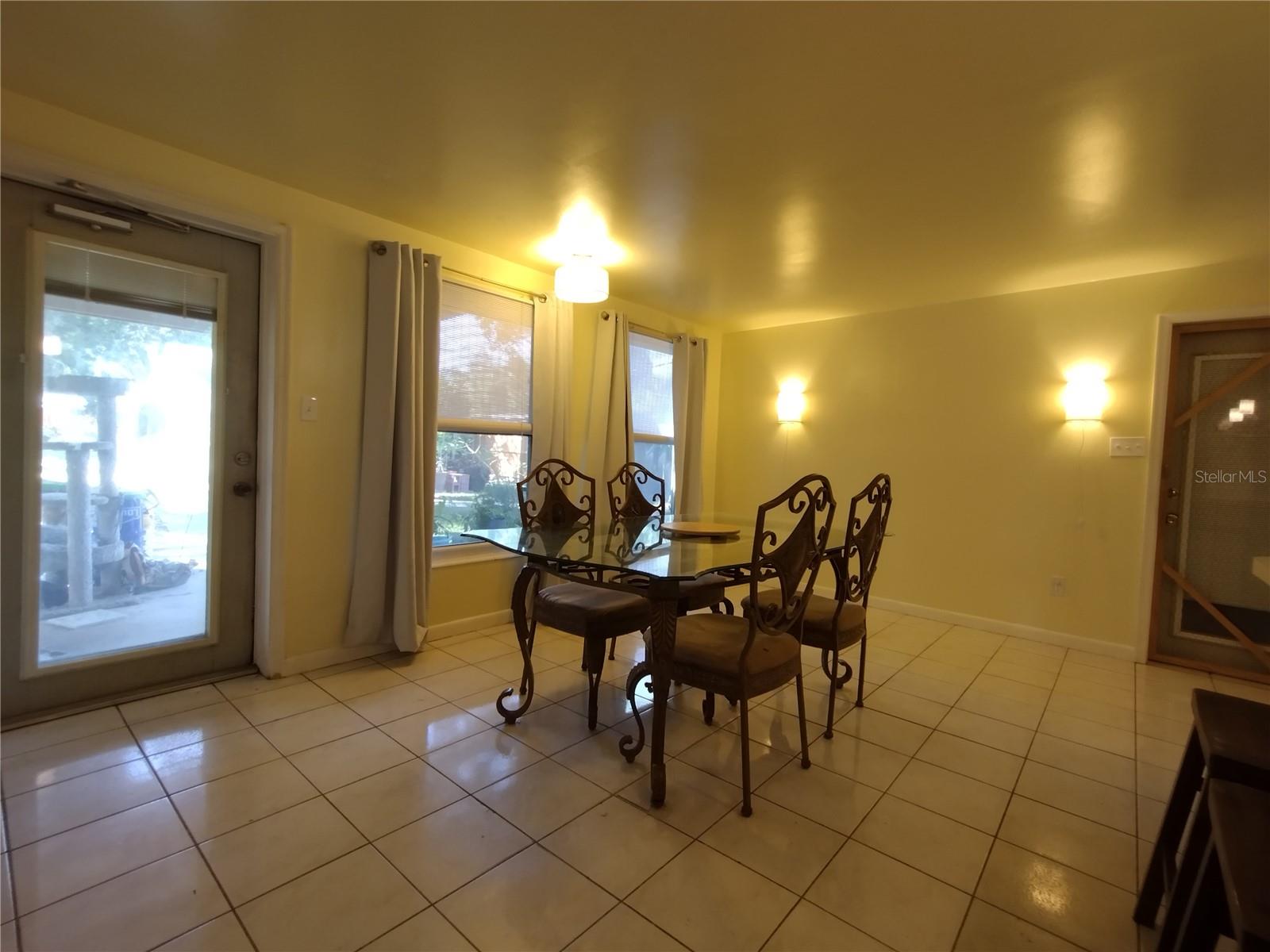 Image 49 of 100 For 312 Cornelius Circle