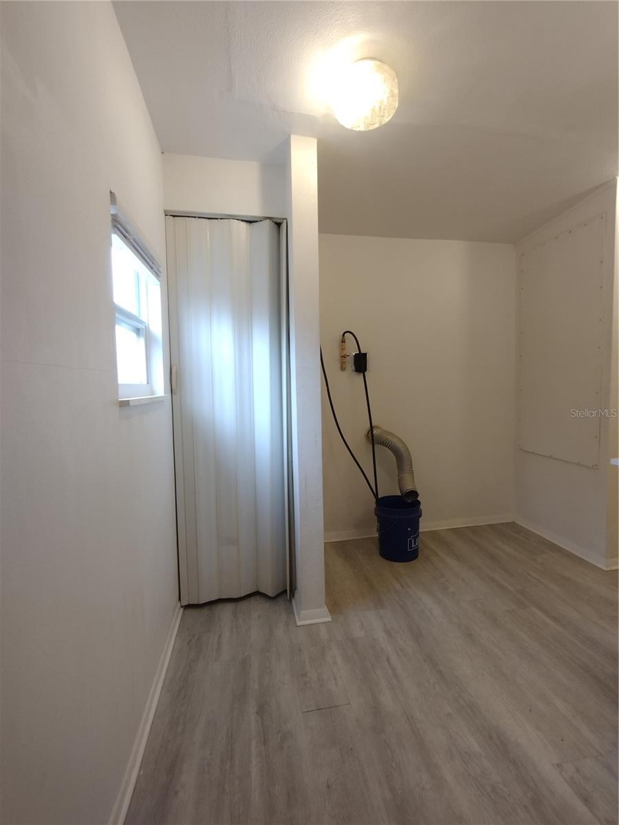 Image 79 of 100 For 312 Cornelius Circle