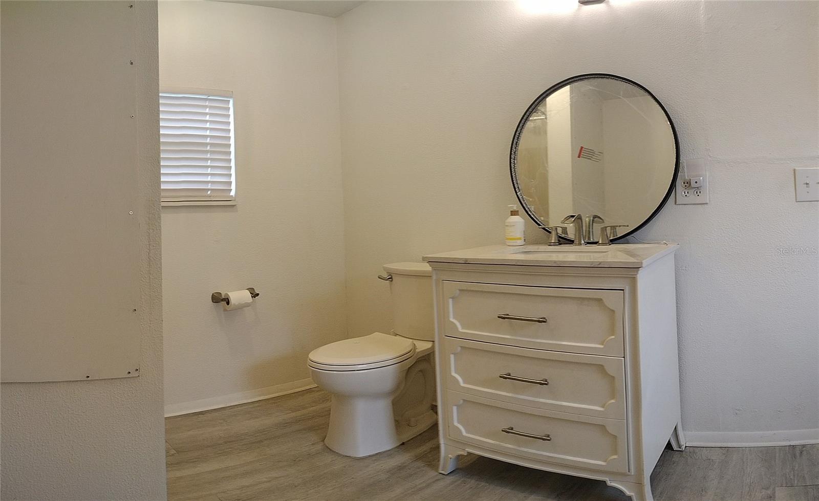 Image 84 of 100 For 312 Cornelius Circle