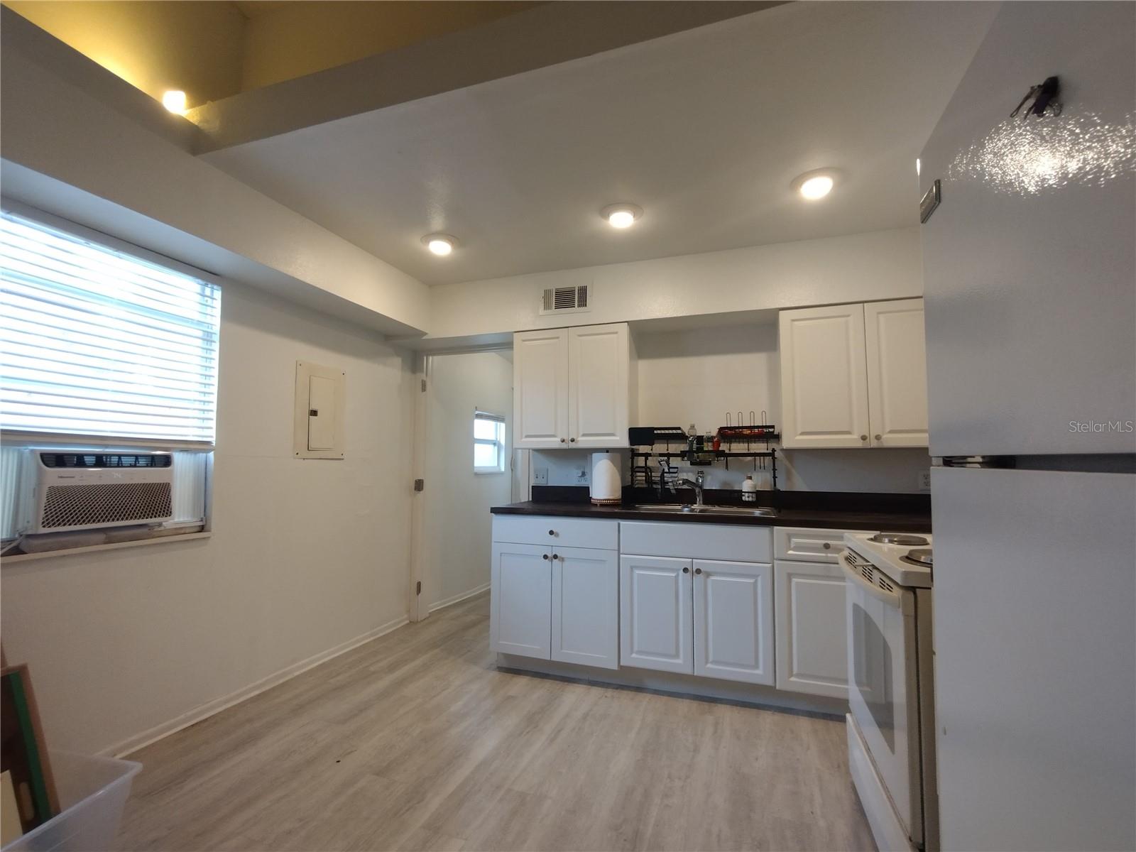 Image 87 of 100 For 312 Cornelius Circle