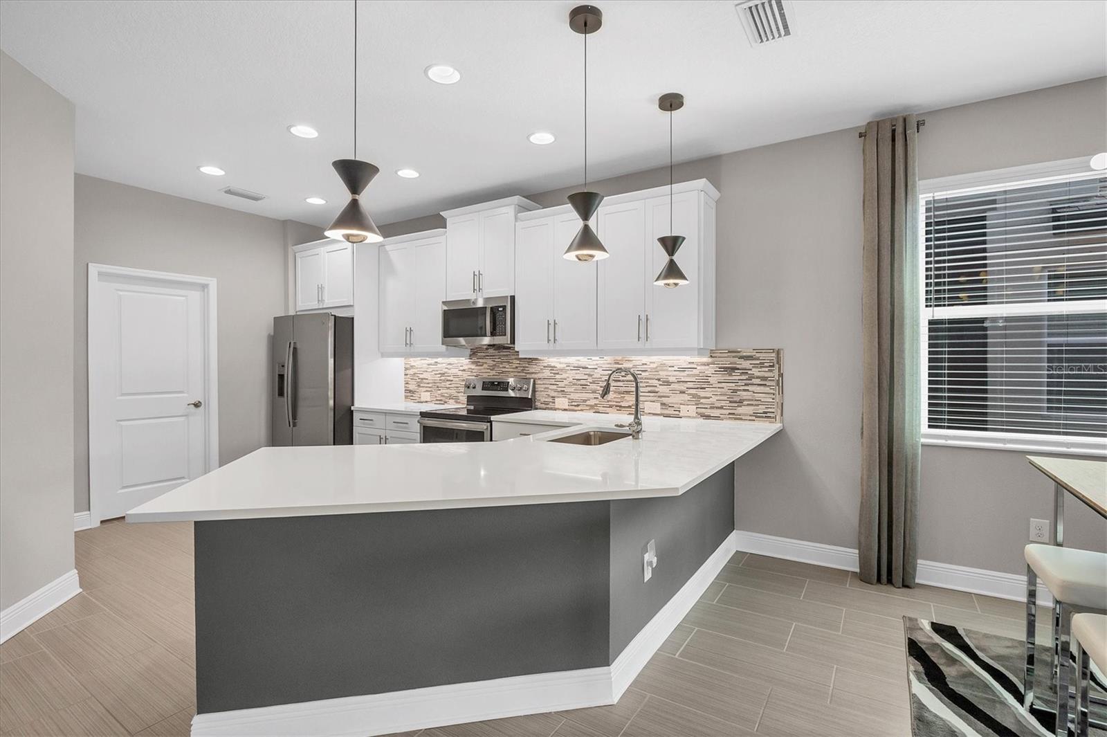 Image 6 of 35 For 6030 Amberly Drive